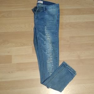 Distress jeans